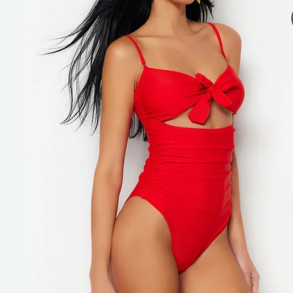 New! Womens Red Monokini Red One Piece Swimsuit, removable straps/padding Medium - Picture 2 of 8